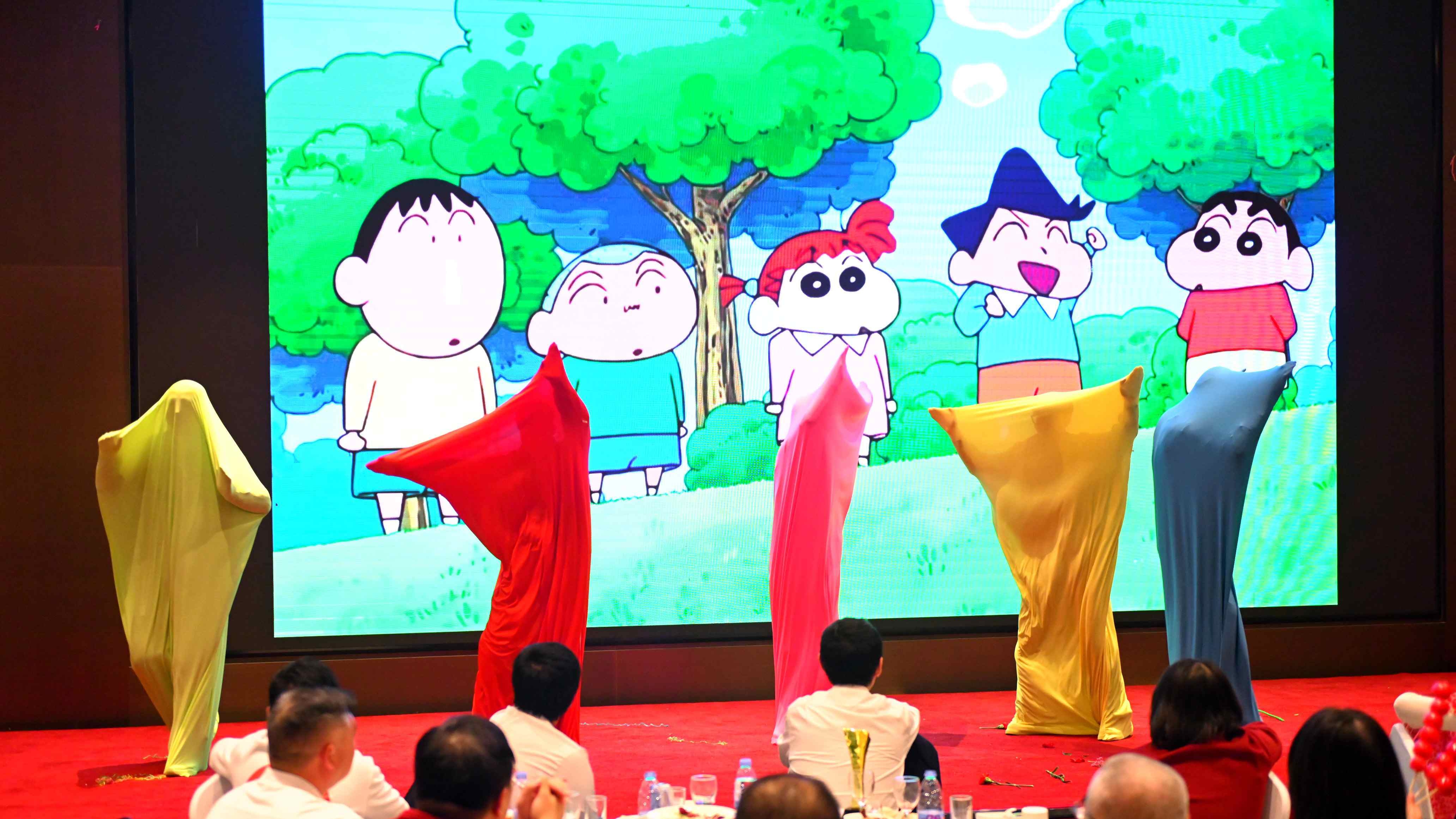 13被套舞_副本.jpg 13被套舞_副本.jpg